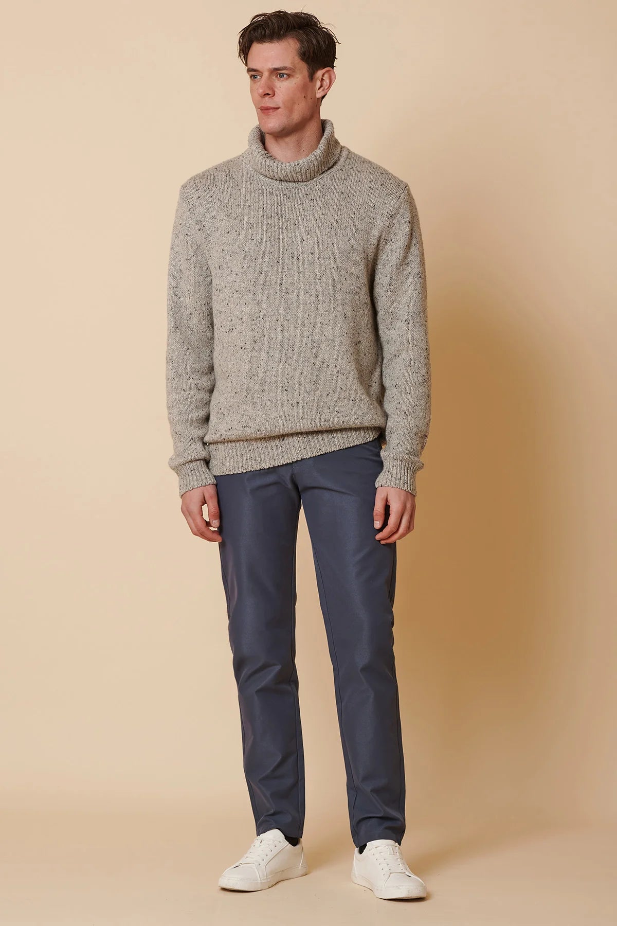 Marc Darcy Enzo Chinos in Grey-Blue