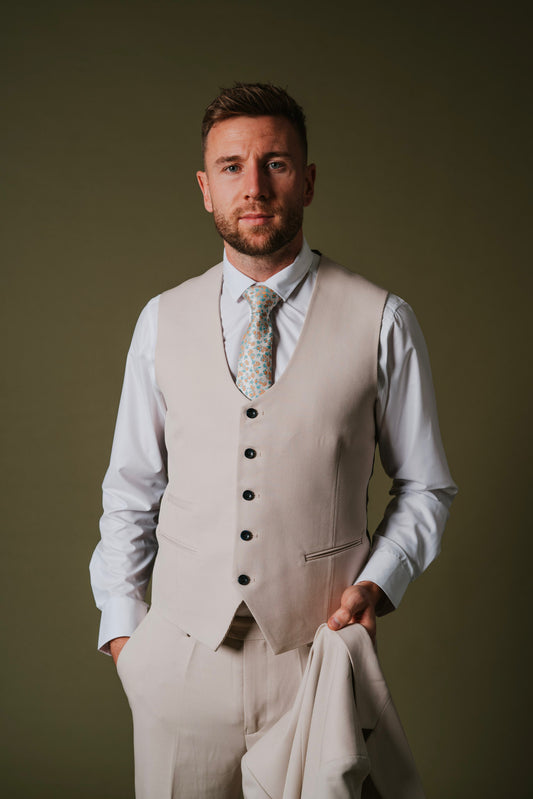 Charles Grey Sandro Beige Waistcoat