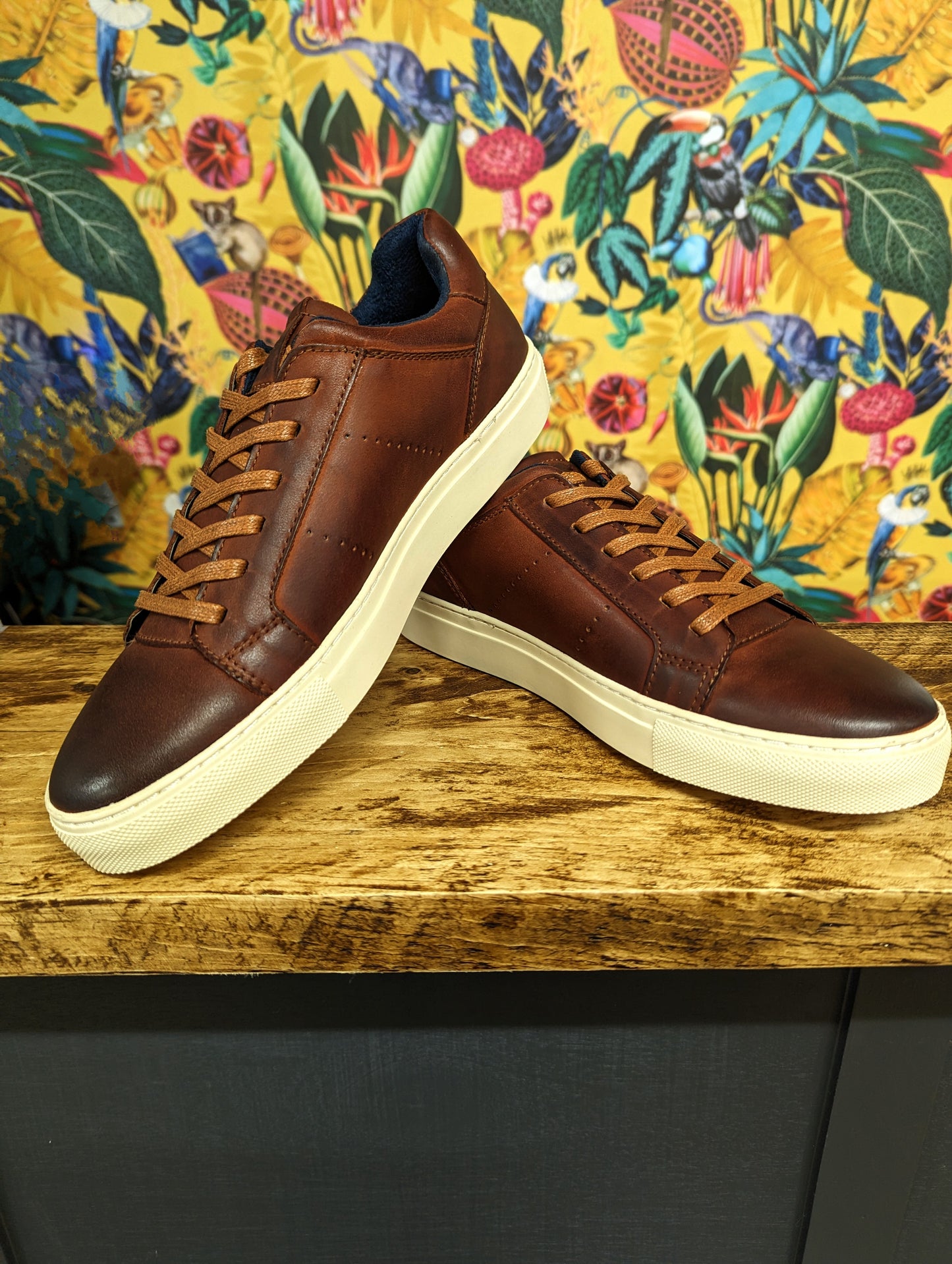 Front Bronx Tan Trainers