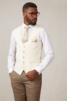 Marc Darcy Kelvin Single Breasted Waistcoat in Cream